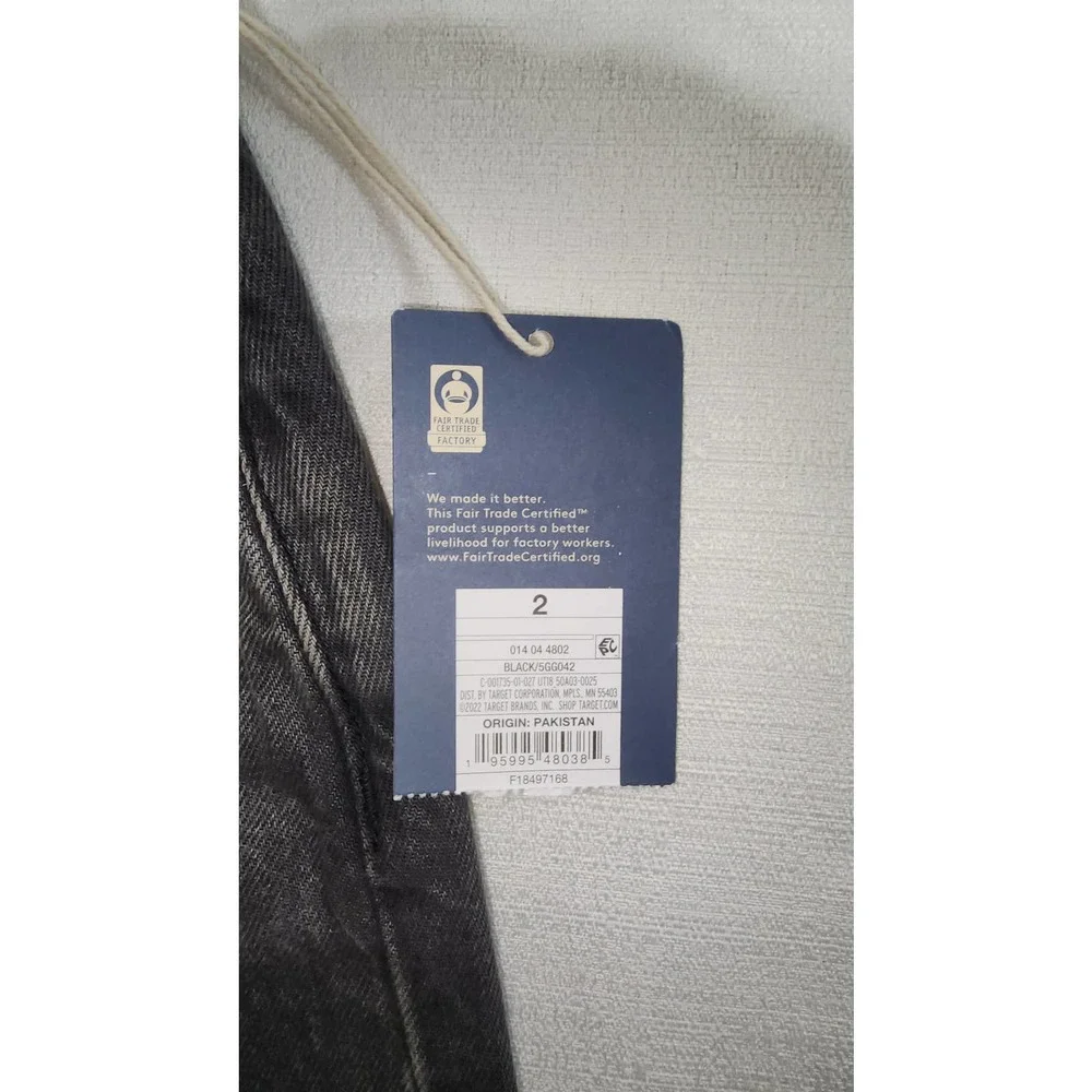 woman's boyfriend black jeans 26 waist universal thread